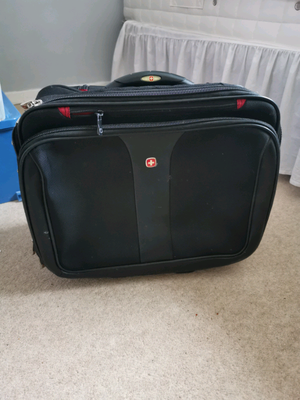 swiss gear pilot case
